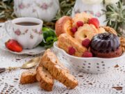 Почему стоит купить кондитерские изделия оптом