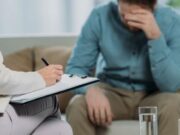 Почему человеку, как правило, нужен психолог, а не психиатр?