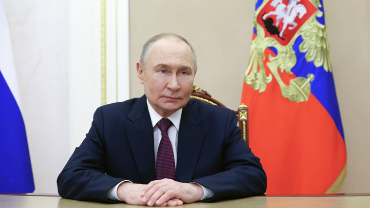Путин поздравил коллектив НМИЦ имени Гельмгольца с 125-летием