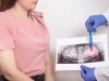 Врач Мехтиев: плоские участки на зубах свидетельствуют об их перегрузке