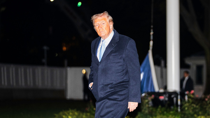 Эксперт Кузник указал на быстрое угасание умственных способностей Трампа