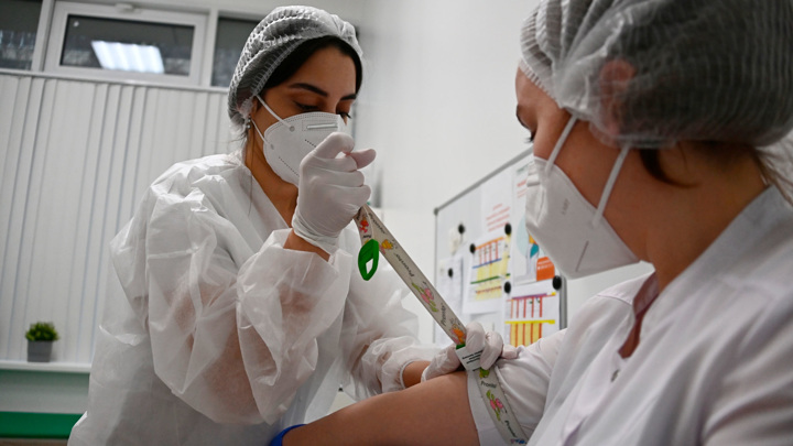 Эксперт Роспотребнадзора оценил сезонную вакцину от гриппа
