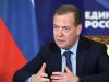 Медведев поддержал идею федерального эксперимента с передвижными аптеками