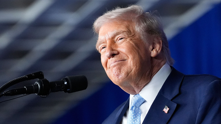 Трамп подписал указ о переквалификации марихуаны в средство с лечебной пользой