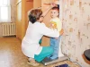 Генетик Киселёва объяснила, почему дети становятся выше родителей