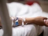 Трое уже умерли: смертельный вирус подстерегает всех на дачах и пикниках