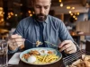 Врач назвал самые опасные продукты, которые миллионы людей едят ежедневно