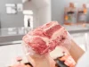 Эксперт Золотарева назвала скрытые признаки зараженного мяса